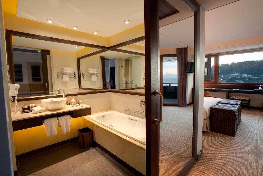 Hotel Dreams De Los Volcanes 푸에르토바라스 외부 사진