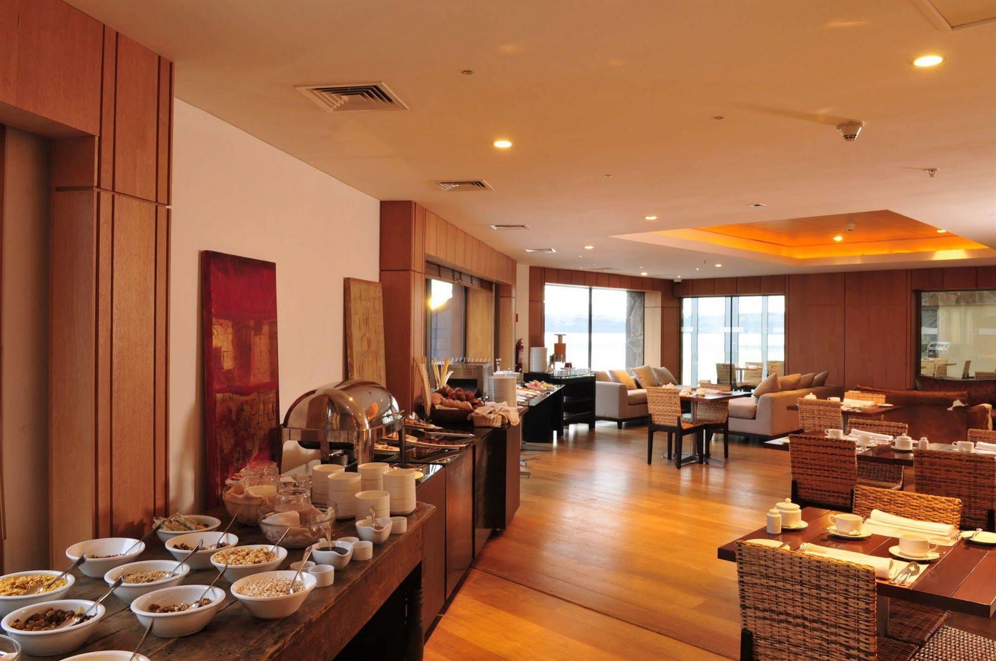 Hotel Dreams De Los Volcanes 푸에르토바라스 레스토랑 사진